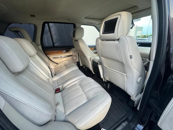 Land Rover Range Rover Sport I Рестайлинг с пробегом 2009 года, цена 1 770 000 рублей, 266511 км, внедорожник, Автокод Объявления