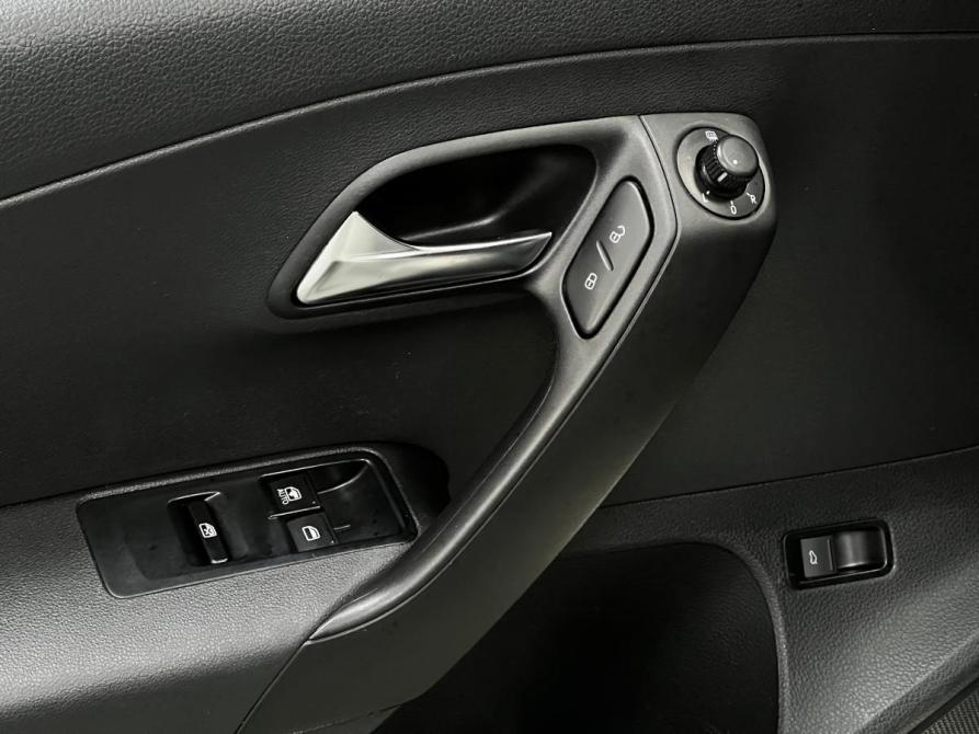 Volkswagen Polo V Казань  - изображение 11