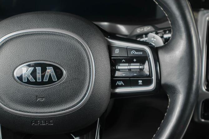 Kia Sorento IV с пробегом 2021 года, цена 4 049 000 рублей, 135386 км, внедорожник, Автокод Объявления
