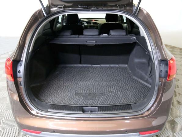 Kia Ceed II с пробегом 2014 года, цена 990 000 рублей, 250945 км, универсал, Автокод Объявления