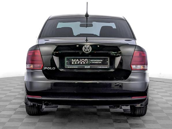 Volkswagen Polo V Рестайлинг с пробегом 2018 года, цена 1 155 000 рублей, 112449 км, седан, Автокод Объявления