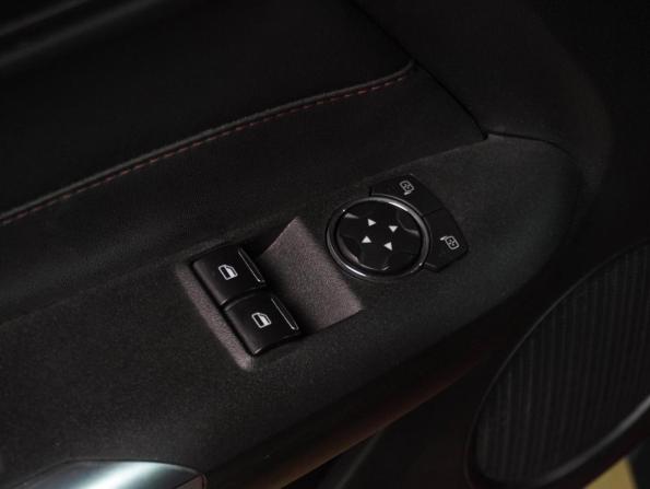 Ford Mustang VI Рестайлинг с пробегом 2019 года, цена 2 589 000 рублей, 127079 км, купе, Автокод Объявления