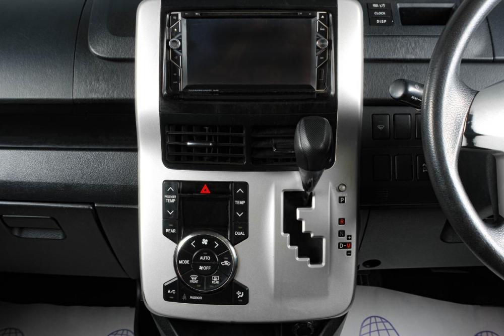 Toyota Noah II (R70) Тюмень  - изображение 14