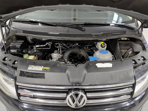 Volkswagen Multivan T6 с пробегом 2016 года, цена 4 450 000 рублей, 181712 км, минивэн, Автокод Объявления