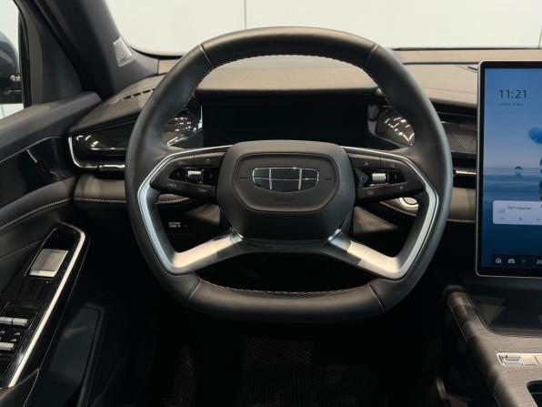 Geely Preface I с пробегом 2024 года, цена 2 580 000 рублей, 26940 км, седан, Автокод Объявления