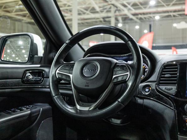 Jeep Grand Cherokee IV (WK2) Рестайлинг с пробегом 2019 года, цена 3 950 100 рублей, 130698 км, внедорожник, Автокод Объявления