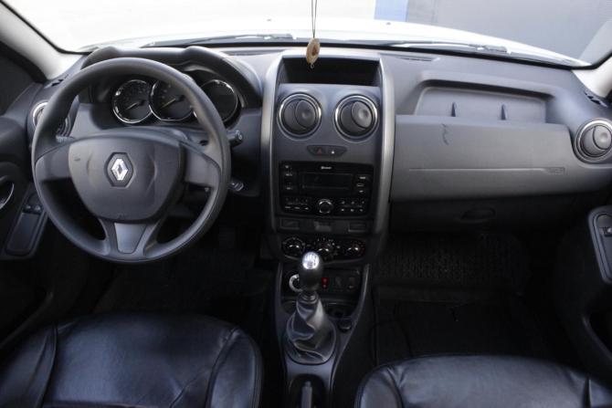 Renault Duster I Рестайлинг с пробегом 2017 года, цена 1 225 000 рублей, 208386 км, внедорожник, Автокод Объявления