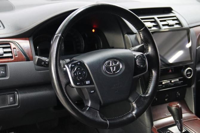 Toyota Camry VII (XV50) с пробегом 2014 года, цена 1 565 650 рублей, 217966 км, седан, Автокод Объявления