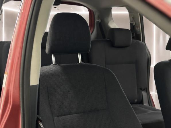 Toyota Sienta II с пробегом 2017 года, цена 1 295 000 рублей, 112000 км, компактвэн, Автокод Объявления