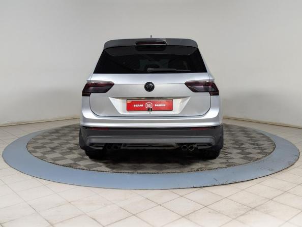 Volkswagen Tiguan II с пробегом 2017 года, цена 2 115 500 рублей, 225000 км, внедорожник, Автокод Объявления