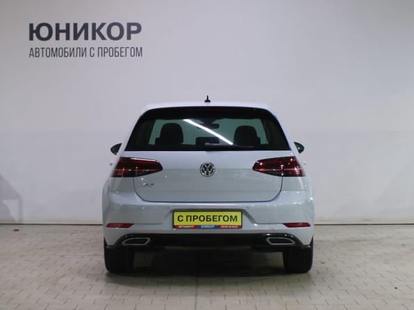 Volkswagen Golf VII Рестайлинг с пробегом 2018 года, цена 1 549 000 рублей, 204300 км, хэтчбек, Автокод Объявления
