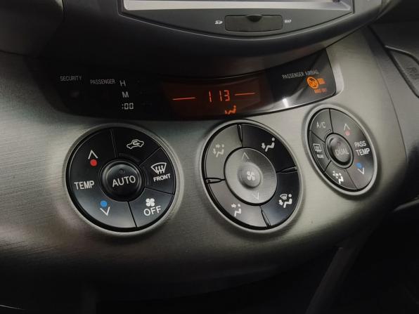 Toyota RAV4 III (XA30) Рестайлинг с пробегом 2010 года, цена 1 219 000 рублей, 214270 км, внедорожник, Автокод Объявления