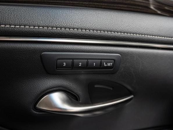 Lexus ES VII с пробегом 2018 года, цена 3 120 000 рублей, 137486 км, седан, Автокод Объявления