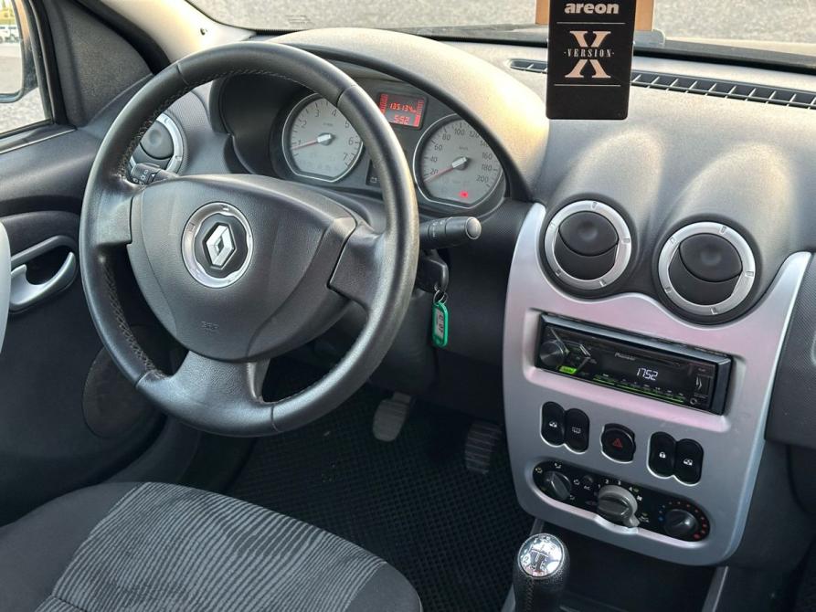 Renault Logan I Рестайлинг Волгоград  - изображение 2