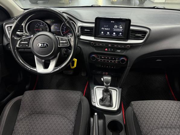 Kia Ceed III с пробегом 2019 года, цена 1 640 000 рублей, 156054 км, хэтчбек, Автокод Объявления