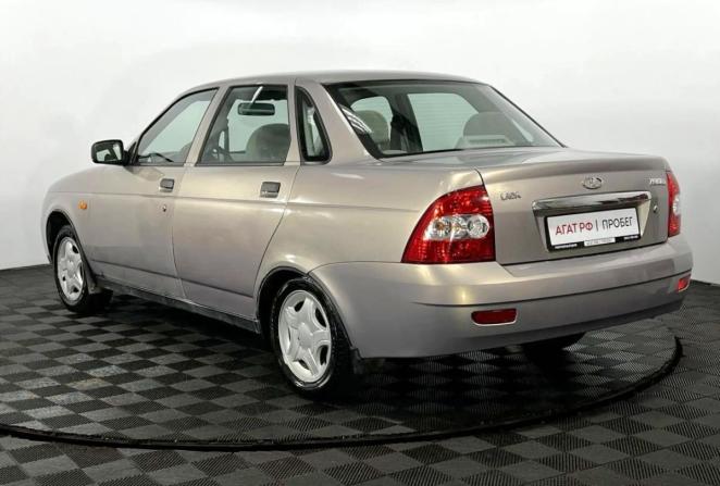 Lada (ВАЗ) Priora I с пробегом 2007 года, цена 350 000 рублей, 68334 км, седан, Автокод Объявления