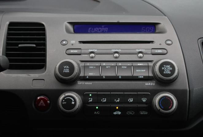 Honda Civic VIII с пробегом 2009 года, цена 670 000 рублей, 327569 км, седан, Автокод Объявления