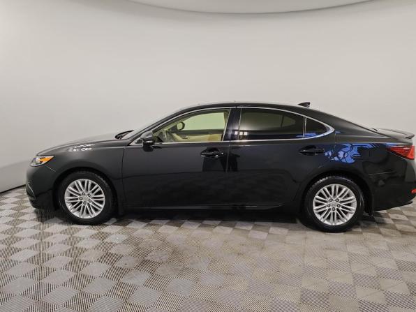 Lexus ES VI Рестайлинг с пробегом 2017 года, цена 3 299 000 рублей, 49284 км, седан, Автокод Объявления