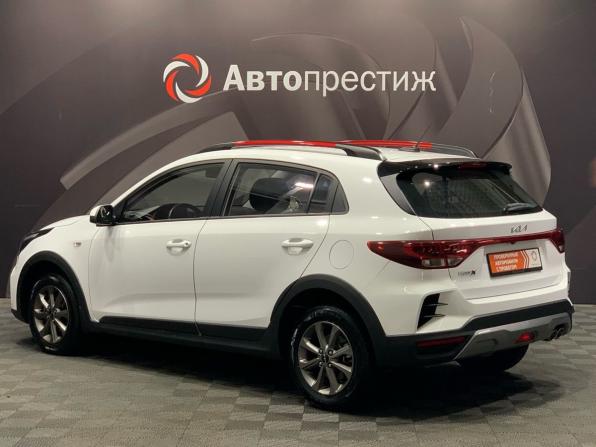 Kia Rio IV Рестайлинг с пробегом 2022 года, цена 1 750 000 рублей, 56979 км, хэтчбек, Автокод Объявления