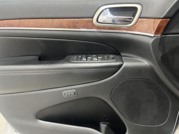 Jeep Grand Cherokee IV (WK2) с пробегом 2012 года, цена 1 775 000 рублей, 267666 км, внедорожник, Автокод Объявления