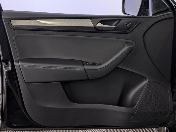 Volkswagen Polo VI с пробегом 2021 года, цена 1 720 000 рублей, 78722 км, лифтбек, Автокод Объявления