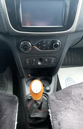 Renault Logan II с пробегом 2014 года, цена 505 000 рублей, 340666 км, седан, Автокод Объявления