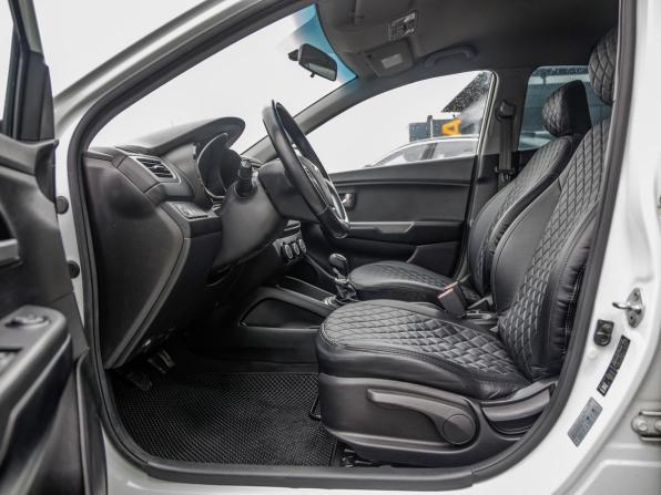 Kia Rio III Рестайлинг с пробегом 2017 года, цена 1 075 000 рублей, 120684 км, седан, Автокод Объявления