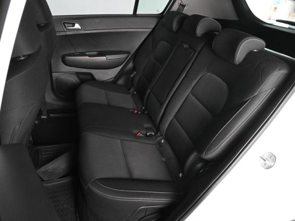 Kia Sportage IV Рестайлинг с пробегом 2020 года, цена 2 359 000 рублей, 106468 км, внедорожник, Автокод Объявления