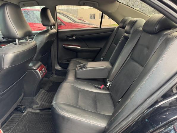 Toyota Camry VII (XV50) с пробегом 2012 года, цена 1 395 000 рублей, 285580 км, седан, Автокод Объявления