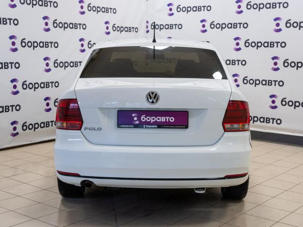 Volkswagen Polo V Рестайлинг с пробегом 2016 года, цена 800 000 рублей, 213096 км, седан, Автокод Объявления