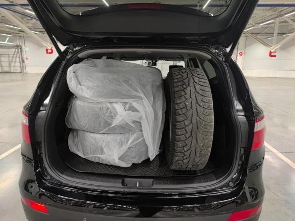 Hyundai Santa Fe III с пробегом 2014 года, цена 1 930 000 рублей, 180234 км, внедорожник, Автокод Объявления