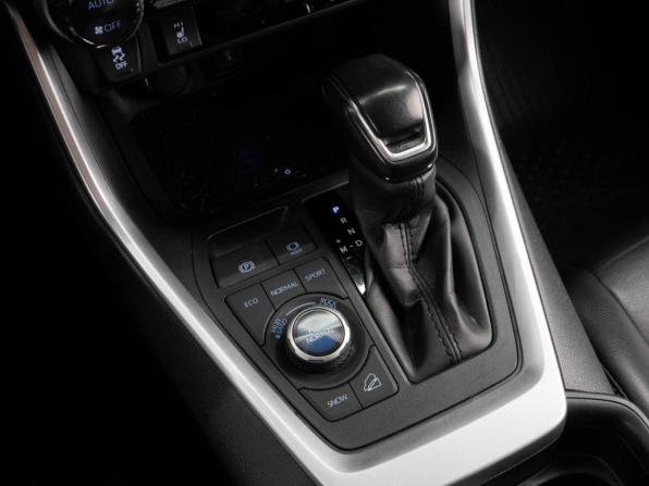 Toyota RAV4 V (XA50) с пробегом 2021 года, цена 3 299 000 рублей, 102121 км, внедорожник, Автокод Объявления