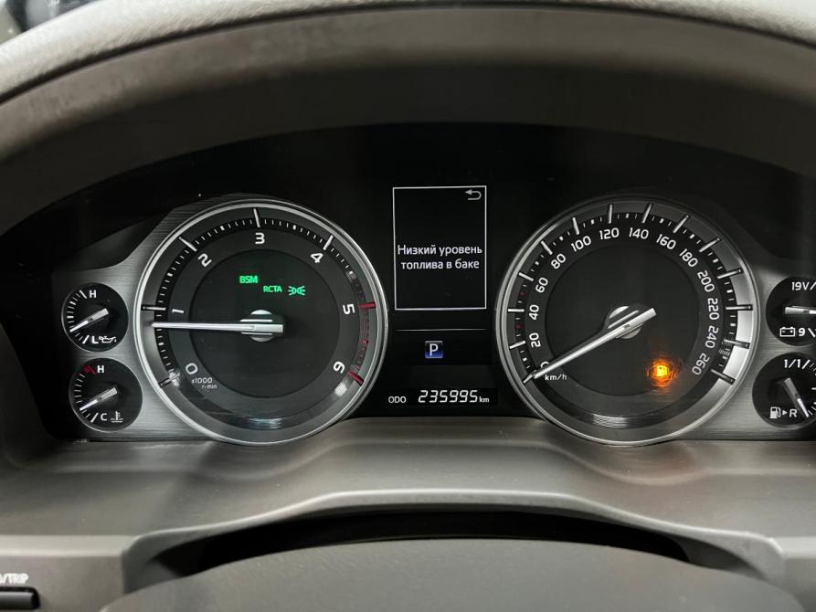 Toyota Land Cruiser 200 Series Рестайлинг 2 Казань  - изображение 18