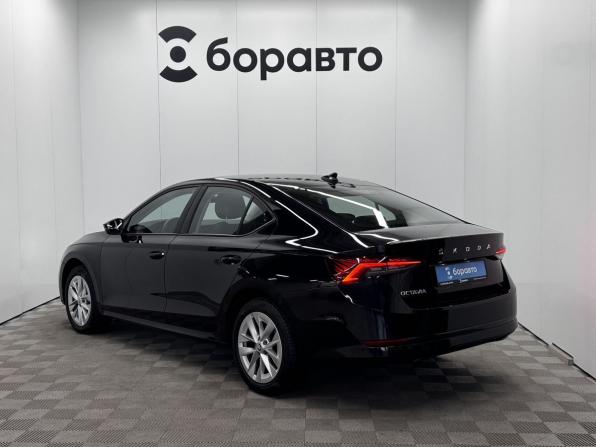Skoda Octavia IV (A8) с пробегом 2021 года, цена 2 539 000 рублей, 70201 км, лифтбек, Автокод Объявления