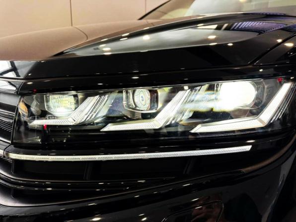 Volkswagen Touareg III Рестайлинг с пробегом 2024 года, цена 13 340 500 рублей, 23998 км, внедорожник, Автокод Объявления