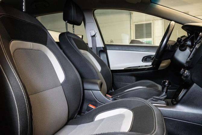 Kia Ceed II Рестайлинг с пробегом 2018 года, цена 1 339 000 рублей, 131430 км, универсал, Автокод Объявления