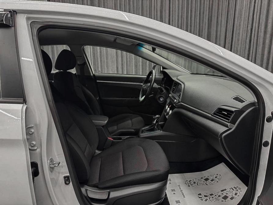 Hyundai Elantra VI (AD) Рестайлинг Красноярск  - изображение 12