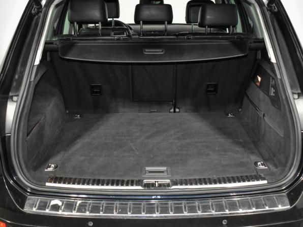 Volkswagen Touareg II с пробегом 2013 года, цена 1 685 000 рублей, 225690 км, внедорожник, Автокод Объявления