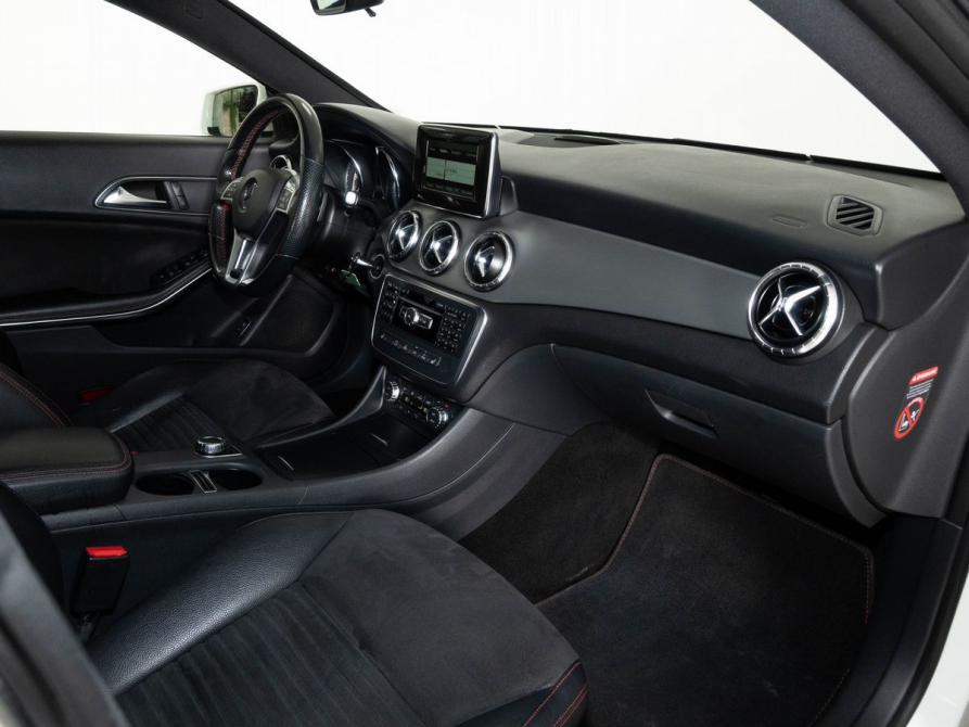 Mercedes-Benz CLA I (C117 X117) Казань  - изображение 6