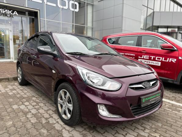 Hyundai Solaris I с пробегом 2012 года, цена 615 000 рублей, 207368 км, седан, Автокод Объявления