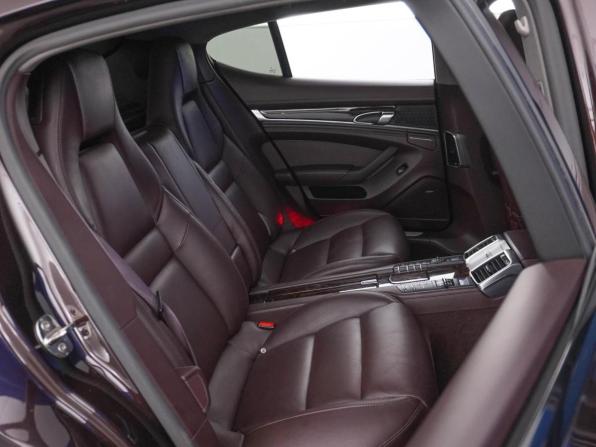 Porsche Panamera I Рестайлинг с пробегом 2014 года, цена 3 399 099 рублей, 171842 км, лифтбек, Автокод Объявления