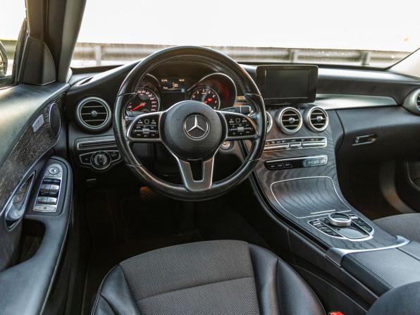 Mercedes-Benz C-Класс IV (W205) Рестайлинг с пробегом 2019 года, цена 2 798 000 рублей, 88534 км, седан, Автокод Объявления