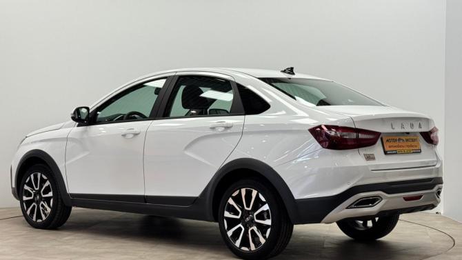 Lada (ВАЗ) Vesta I Рестайлинг (NG) с пробегом 2024 года, цена 1 420 000 рублей, 26165 км, седан, Автокод Объявления