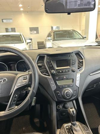 Hyundai Santa Fe III с пробегом 2013 года, цена 1 629 000 рублей, 235000 км, внедорожник, Автокод Объявления