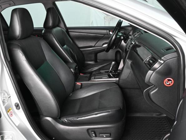 Toyota Camry VII (XV50) Рестайлинг с пробегом 2015 года, цена 1 859 000 рублей, 156428 км, седан, Автокод Объявления