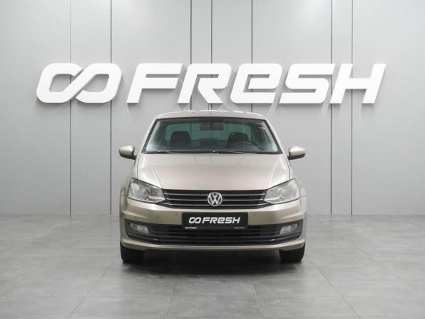 Volkswagen Polo V Рестайлинг с пробегом 2019 года, цена 1 334 000 рублей, 151414 км, седан, Автокод Объявления