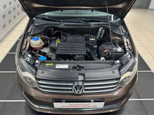 Volkswagen Polo V Рестайлинг с пробегом 2017 года, цена 1 169 687 рублей, 78463 км, седан, Автокод Объявления