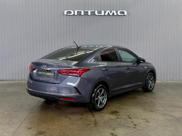 Hyundai Solaris II Рестайлинг с пробегом 2021 года, цена 1 577 000 рублей, 96599 км, седан, Автокод Объявления