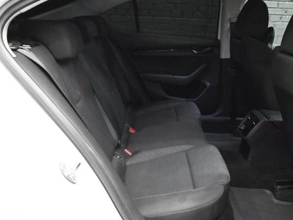 Skoda Octavia IV (A8) с пробегом 2020 года, цена 2 080 000 рублей, 136996 км, лифтбек, Автокод Объявления