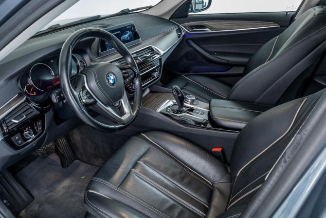 BMW 5 серии VII (G30/G31/G38) с пробегом 2018 года, цена 3 464 000 рублей, 111445 км, седан, Автокод Объявления